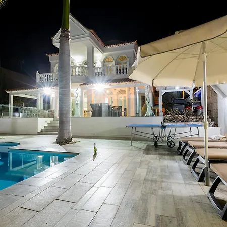 Ocean Palm, Heated Pool! Villa Costa Adeje (Tenerife)
